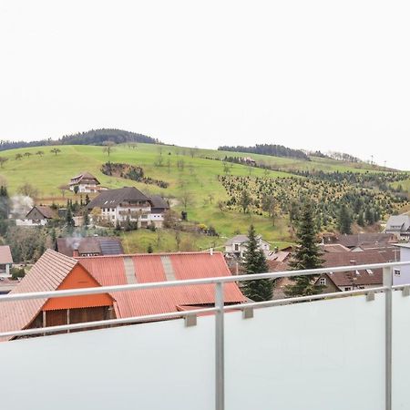 Ferienwohnung Penthouse I 106 Qm I 2 Balkone I Boxspring I Nespresso I Parkplatz Oberharmersbach Exterior foto