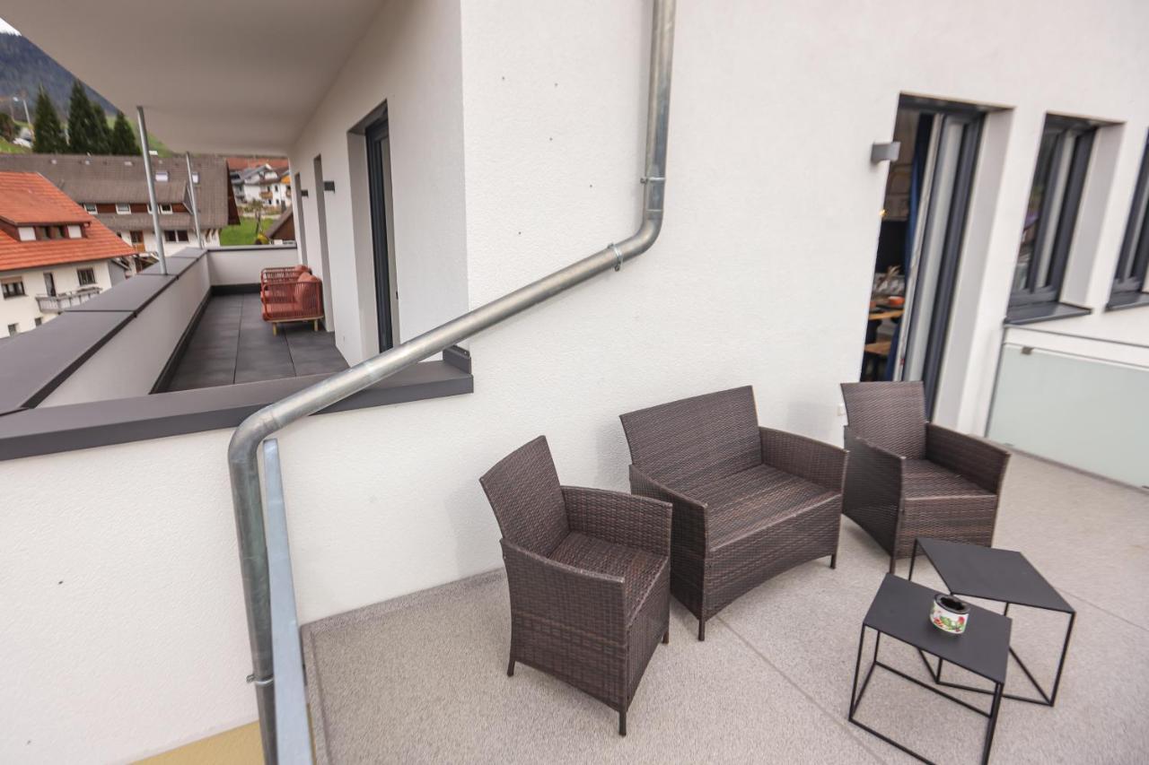 Ferienwohnung Penthouse I 106 Qm I 2 Balkone I Boxspring I Nespresso I Parkplatz Oberharmersbach Exterior foto